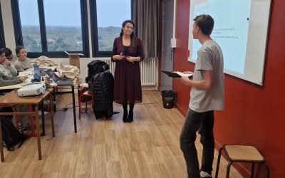 𝐀𝐬𝐦𝐚𝐞 𝐌𝐚𝐡𝐟𝐨𝐮𝐝 𝐟𝐚𝐢𝐭 𝐛𝐨𝐮𝐠𝐞𝐫 𝐥𝐞𝐬 𝐢𝐝𝐞́𝐞𝐬 𝐫𝐞𝐜̧𝐮𝐞𝐬 𝐬𝐮𝐫 𝐥𝐞 𝐦𝐚𝐧𝐚𝐠𝐞𝐦𝐞𝐧𝐭 !